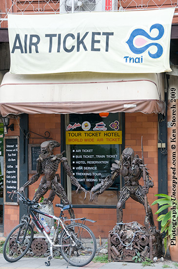 Air-Ticket-Monster-Internet-_KE13973-sm Internet Access with Air Ticket and Fruit Shake